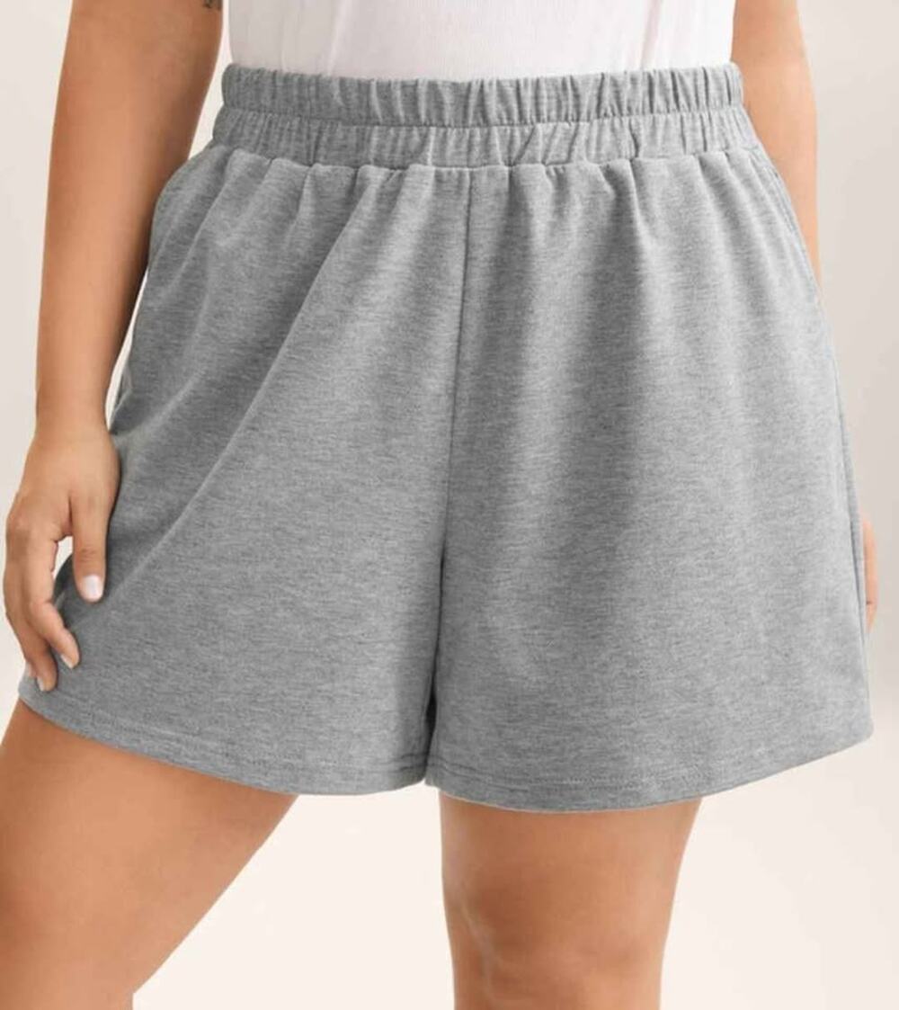 Bloomchic Textured Stretch Waist Casual Shorts Size 12